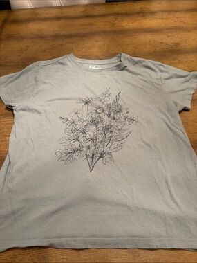 Women’s Sage Green Floral Sketch Short-Sleeve Tee